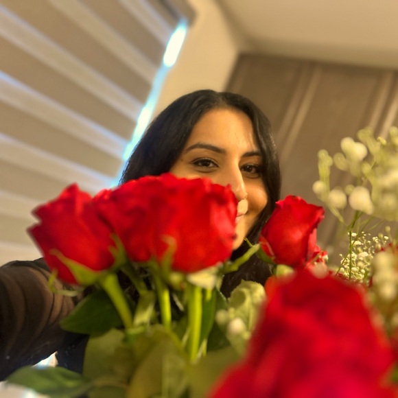 Meet your Posher, Erim - Picture 1 of 1